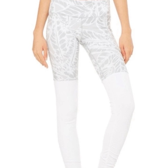 ALO Yoga Pants - ALO Yoga Goddess Leggings Size Large Gray and White Palm Leaf Print and White